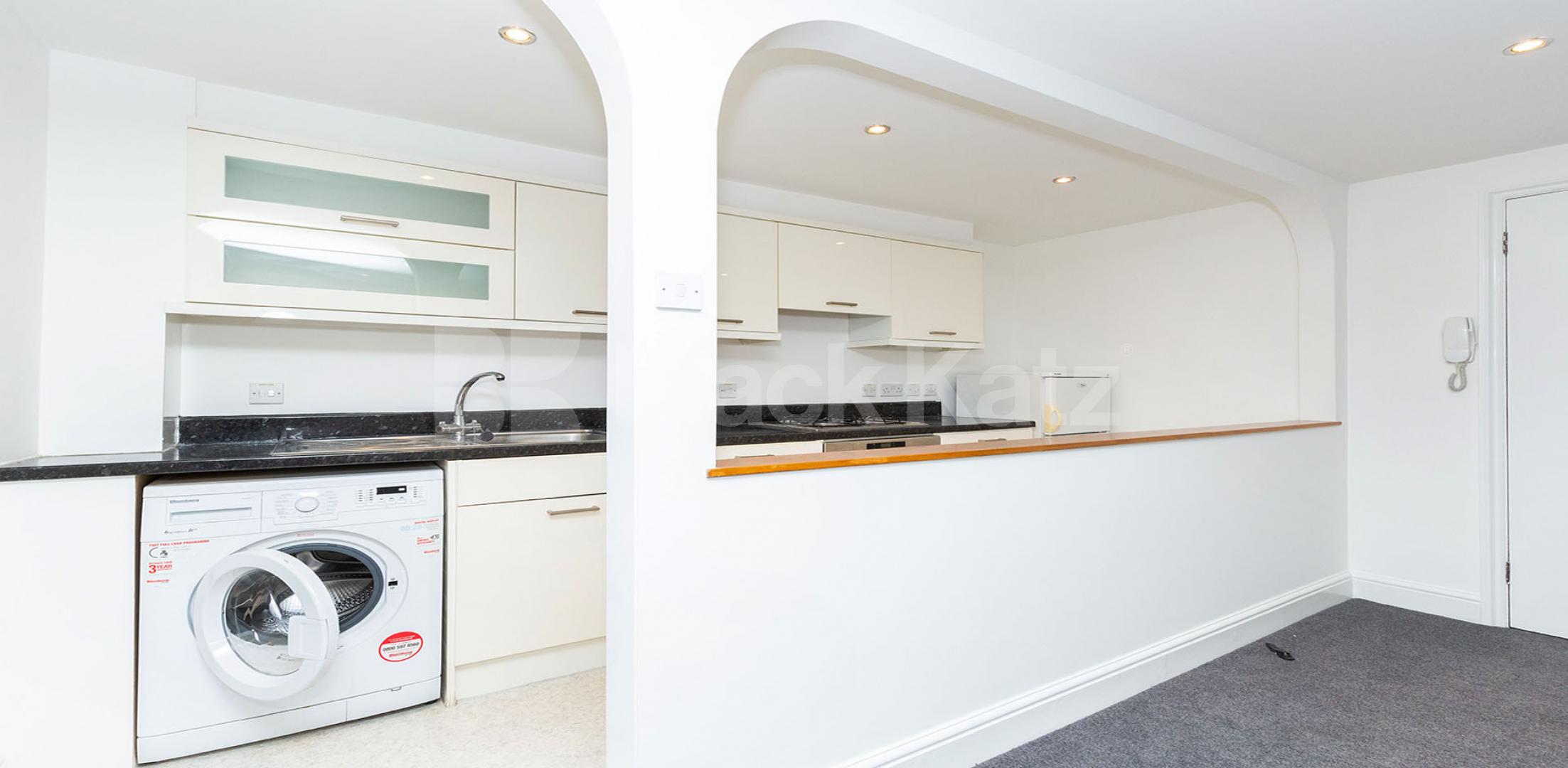 			1 Bedroom, 1 bath, 1 reception Flat			 Caledonian Road, ISLINGTON N1